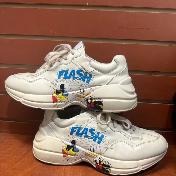 Gucci White Sneakers with Chunky Design and Leather Upper - Picture 8 of 12